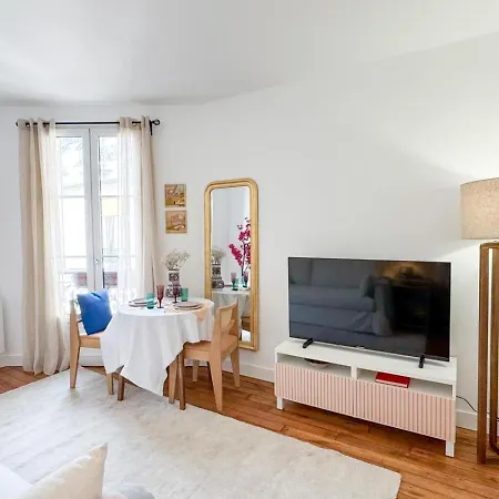 Escapade Parisienne Stylee * Paris